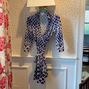 Julie Brown NYC wrap dress. Great condition. Navy & White
